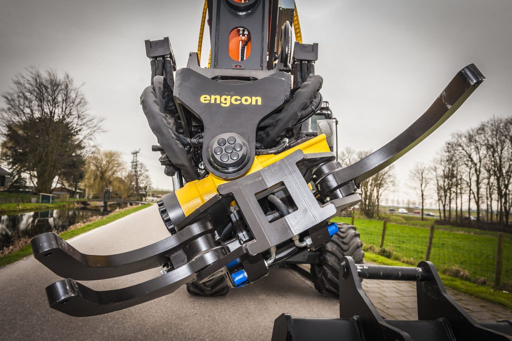 engcon rototiltti kone jare toiminta